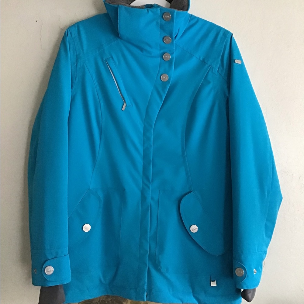 NILS Women Size 6